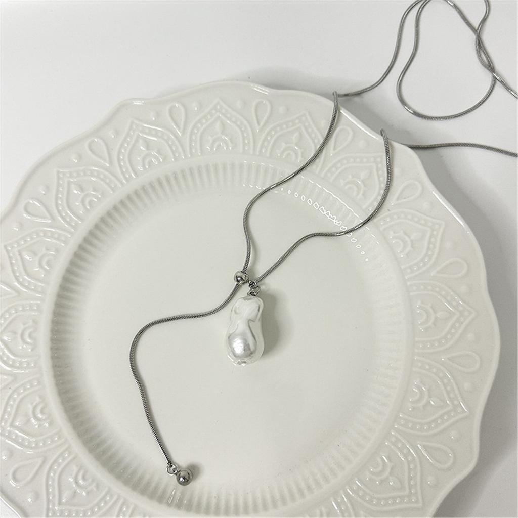 Tooxika Simple Luxury Baroque Faux Pearl Pendant Necklace Drawstring Snakebone Chain Long Sweater Chain