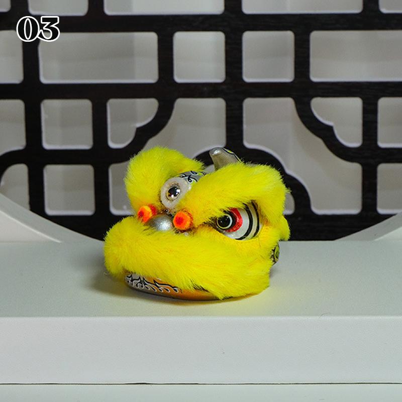 Chinese Lion Dance Ornaments Chinese Style Lion Dance Feng Shui Lucky Keychain Living Room Car Office Desktop Decor Crafts