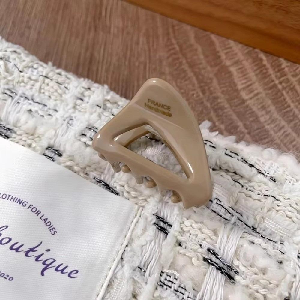 

Triangle Hair Claw Do Not Hurt Hair Hearwear New Hair Clip Gift 3