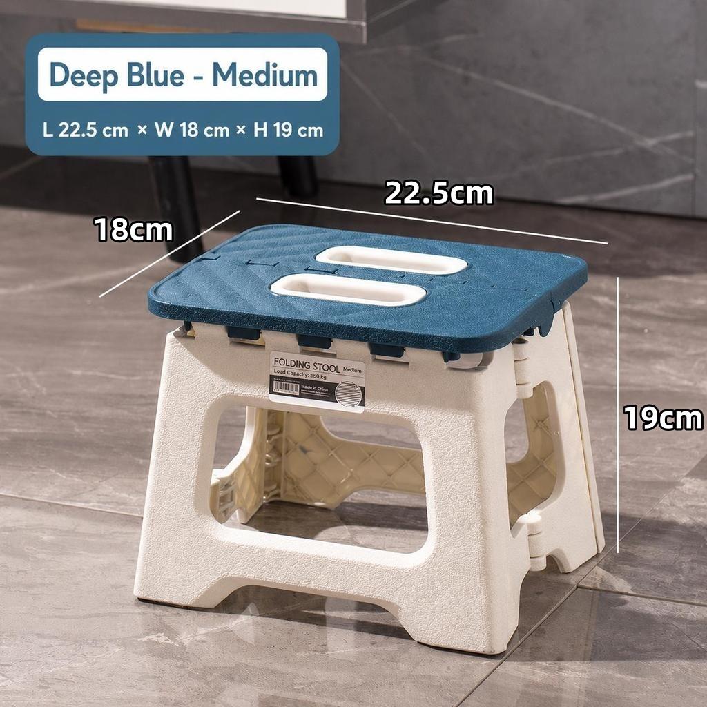 Folding Step Stool, High Load-Bearing 300lb Non-Slip Portable Stool, Space Saving Thickened Plastic Mini Chair for Kitchen Bathroom Camping Fishing