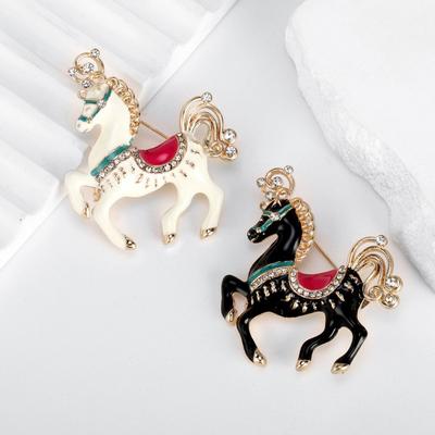 Cute Enamel Horse Brooch Rhinestone Horse Lapel Pin Alloy Animal Brooch Pin Outfit Accessory for Coats Scarves Bags