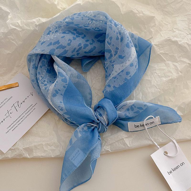 Blue Women's Headscarf: New Spring/Summer Style, High-End Feel, Breathable, Versatile, Trendy Triangle Scarf.