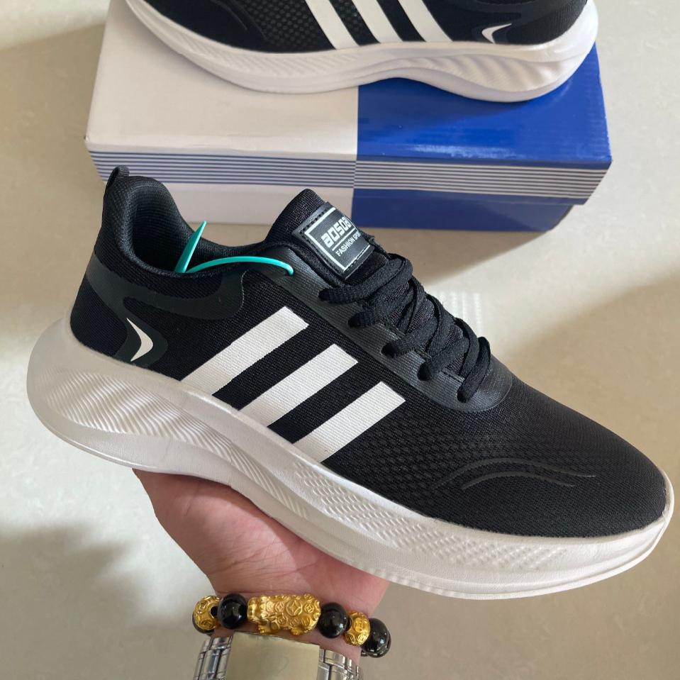 Men's Sneakers Size 36-45 Couple Mesh Breathable Casual Shoes Sports Fashion Running Shoes Cold Sticky Men's Shoes