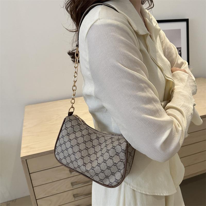 Casual Chain Shoulder Bag Simple Portable New Retro Personalized Bag for Women Korean Style Fresh Texture Underarm Bag