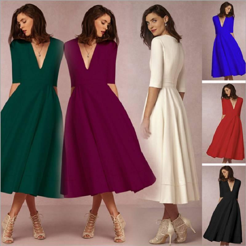 Robe élégante et décontractée en maille pour femme, avec col en V, disponible en plusieurs couleurs.