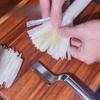 Multifunktionales Zwiebelschneidewerkzeug aus Edelstahl - Zwiebelschneider - Zwiebelblütenschneider - Zwiebelstreifenschneider - Schneidemesser aus Edelstahl