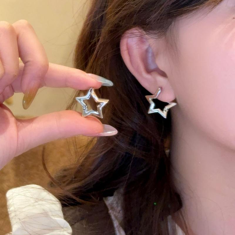 2025 Minimalist Sliver Color Star Stud Earrings For Girls Women Fashion Pentagram Piercing Earings Y2k Zircon Gifts