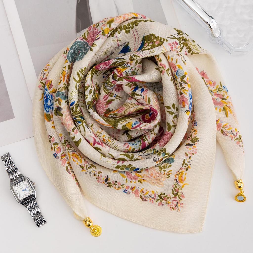 Women's Magnetic Buckle Cotton Scarf - Stylish, Lightweight, Comfortable Neck Protection