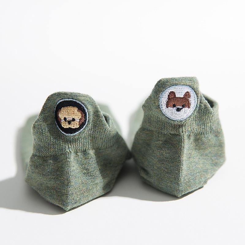 Harajuku Skarpetki Funny Ankle Socks Embroidery Animal Pug Cute Socks Women Divertidos Creative Sokken Kawaii Chaussette Femme