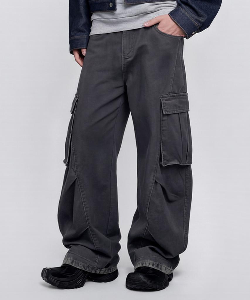 Dideobeulyueseui Cargo Wide Balloon Pants (Charcoal)