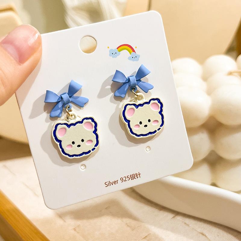 Cute Bear Earrings, Asymmetrical Cartoon Stud Earrings, Beautiful Girl Love Fun Earrings