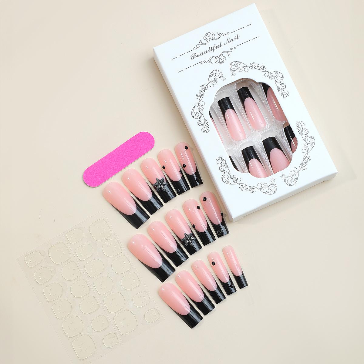 

Европейские и американские очень длинные темно-бриллиантовые звездные французские типсы