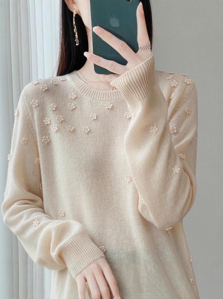 2025 Autumn/Winter Women's Loose Round Neck 100% Pure Wool Embroidered Long Sleeve Sweater Base Layer
