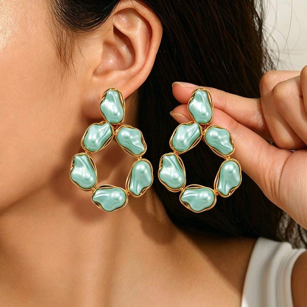 European and American jewelry personalized design Baroque women's earrings set with colored gemstone studs, high-end earrings