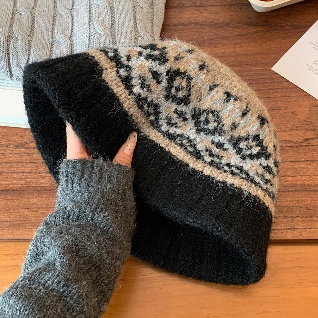 Fair Island Style Retro Knitted Bucket Hat Female Warm Ethnic Style Big Head Circumference Showing Face Small Wool Hat Tide
