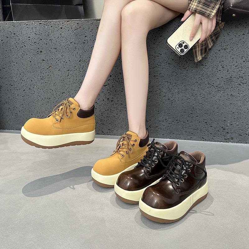 Ugly cute big-headed Martin boots for women's autumn new retro rhubarb boots fashionable thick-soled short boots for women