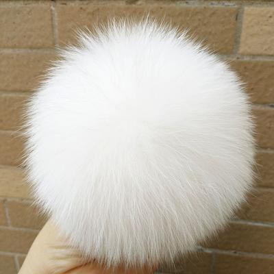 13 15 Cm DIY Natural Color Real Raccoon Fur Pompoms For Bags Knitted Beanie Cap Hats Genuine Fox Fur Pom Pom