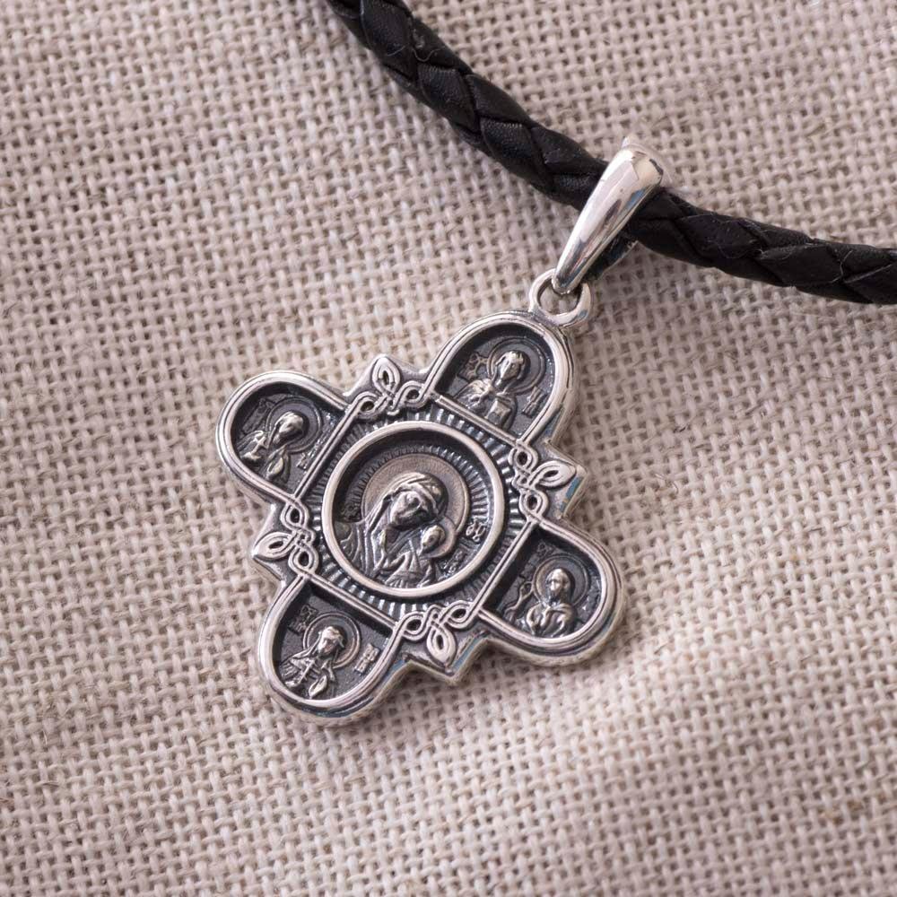 

Срібний православний хрестик (чорніння) Господь Вседержитель. Казанська ікона Божої Матері та вісім святих Oniks срібний