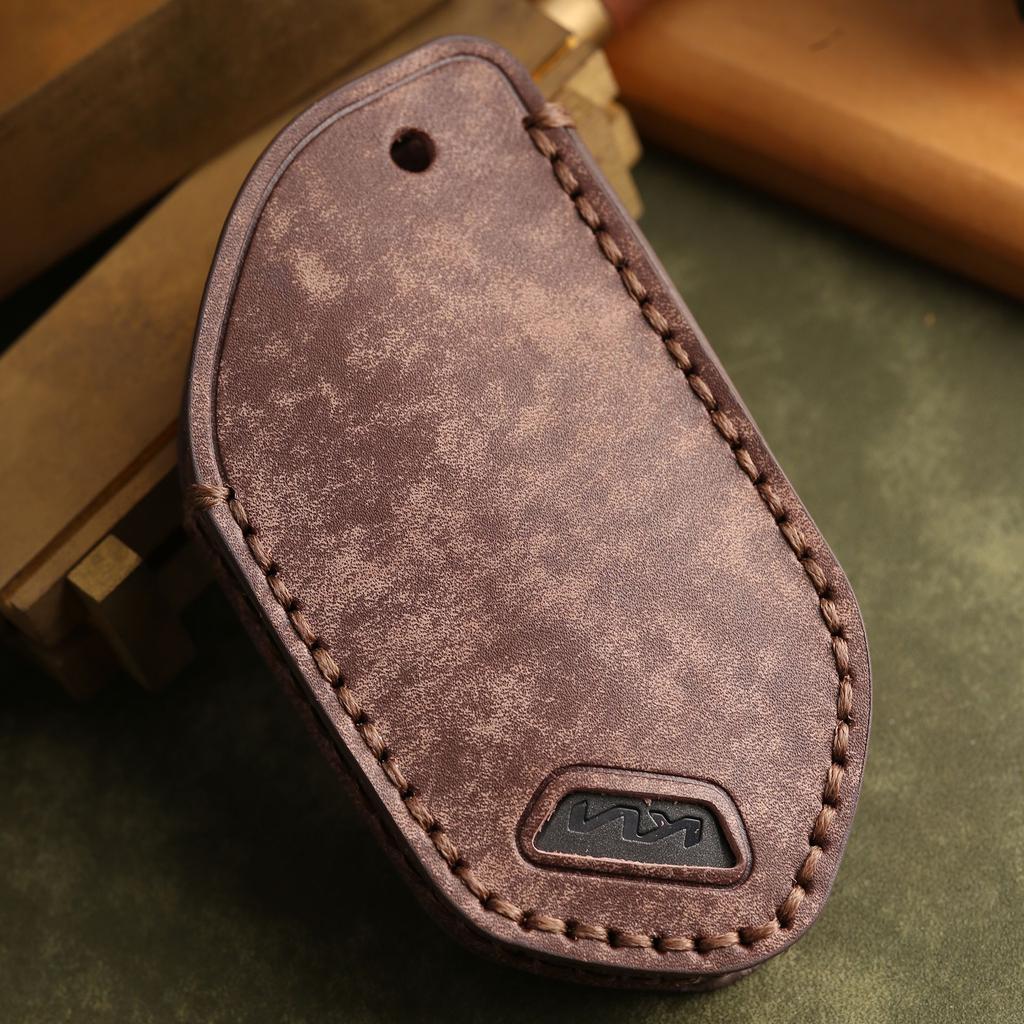 Customized Leather Key Cover Is Suitable for Kia 2024 New KIA High-end Real Cowhide Key Bag Shell Ring.