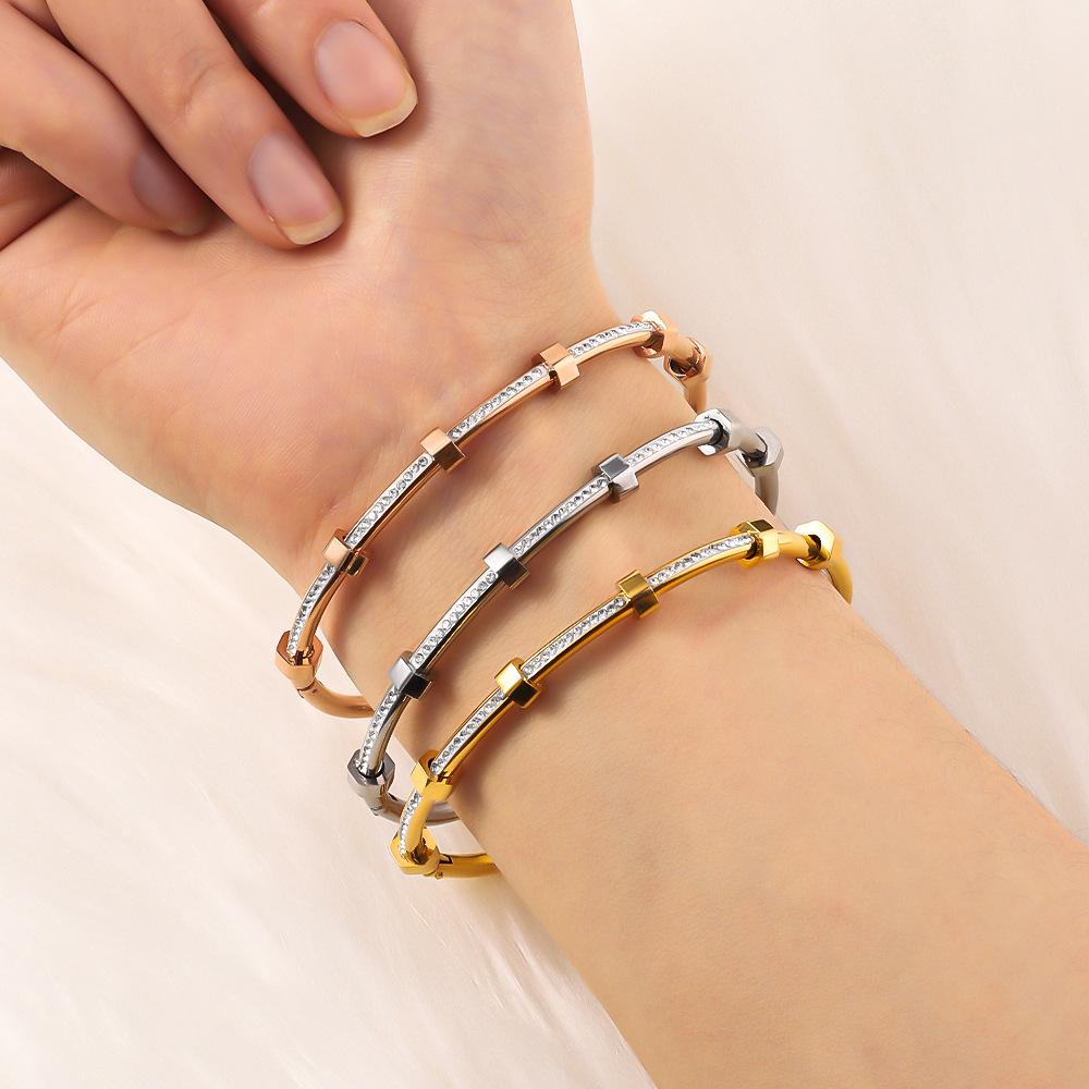 Trendy Round Cubic Zirconia Bangles For Women Men Gold Color copper Color Stainless Steel Crystal Bangle Party Zircon