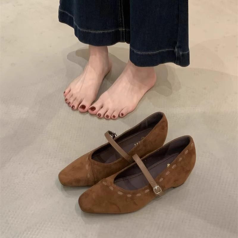 Inner heightening suede black single shoes women's shoes 2025 new spring and autumn square head with skirt Mary Jane evening shoes