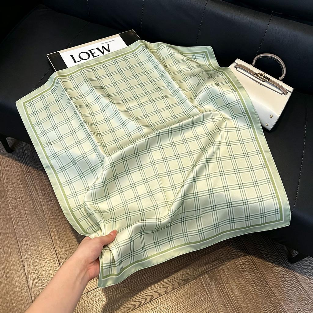 71Cm New Chinese Simulation Silk Square Scarf Soft and Skin-friendly Ink Flower Rhyme Printing Silk Scarf Neck Sunscreen Small Scarf