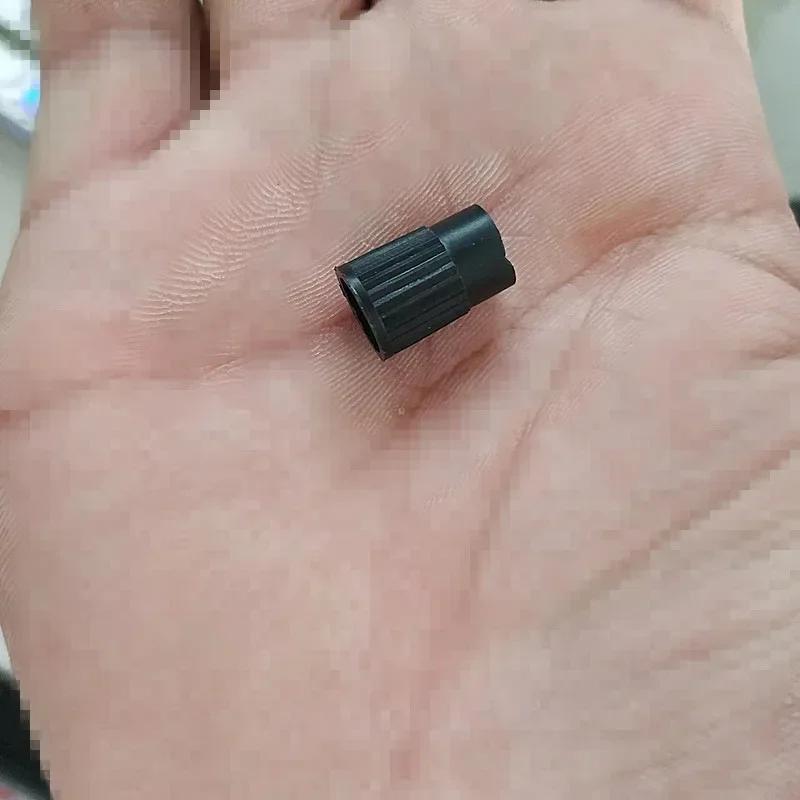 50PCS Plastic Vacuum Tyre Valve Caps Car Tyre Dust Caps Valve Caps with Rubber Seals Universal Type Car Accessories