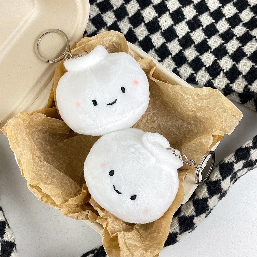 Adorable Steamed Bun Keychain Pendant - Plush Food Doll Charm, Perfect Girlish Heart Gift