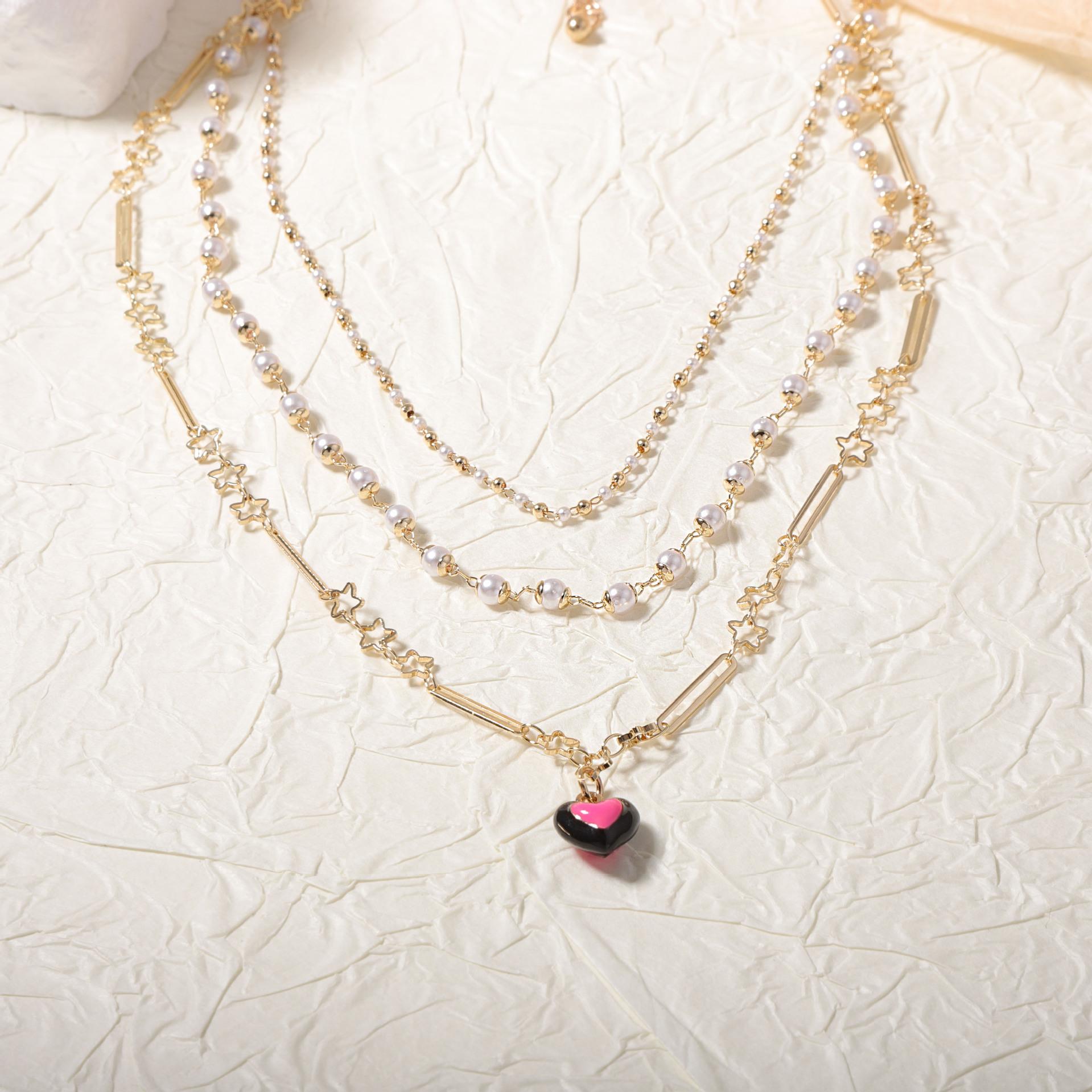 Корейская версия изысканного модного нишевого дизайна имитация жемчуга трехслойная цепочка кулон-сердце ожерелье универсальное для повседневной носки