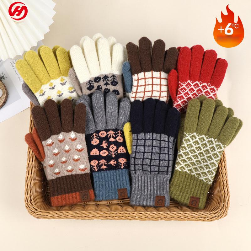 

Осенне-зимние новые жаккардовые вязаные перчатки контрастного цвета в стиле ретро