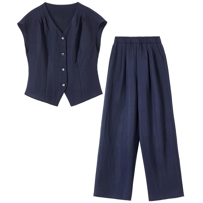 

Linen Lyocell V-Neck Top & Wide-Leg Pants Set