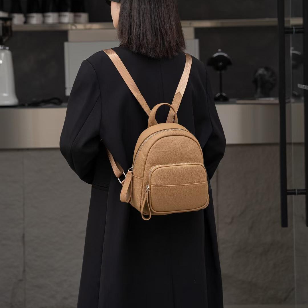 

Genuine Leather Cowhide Women Backpack Shoulder Bag Female Simple Commuter Travel Schoolbag Daily Women Backpack Handbag