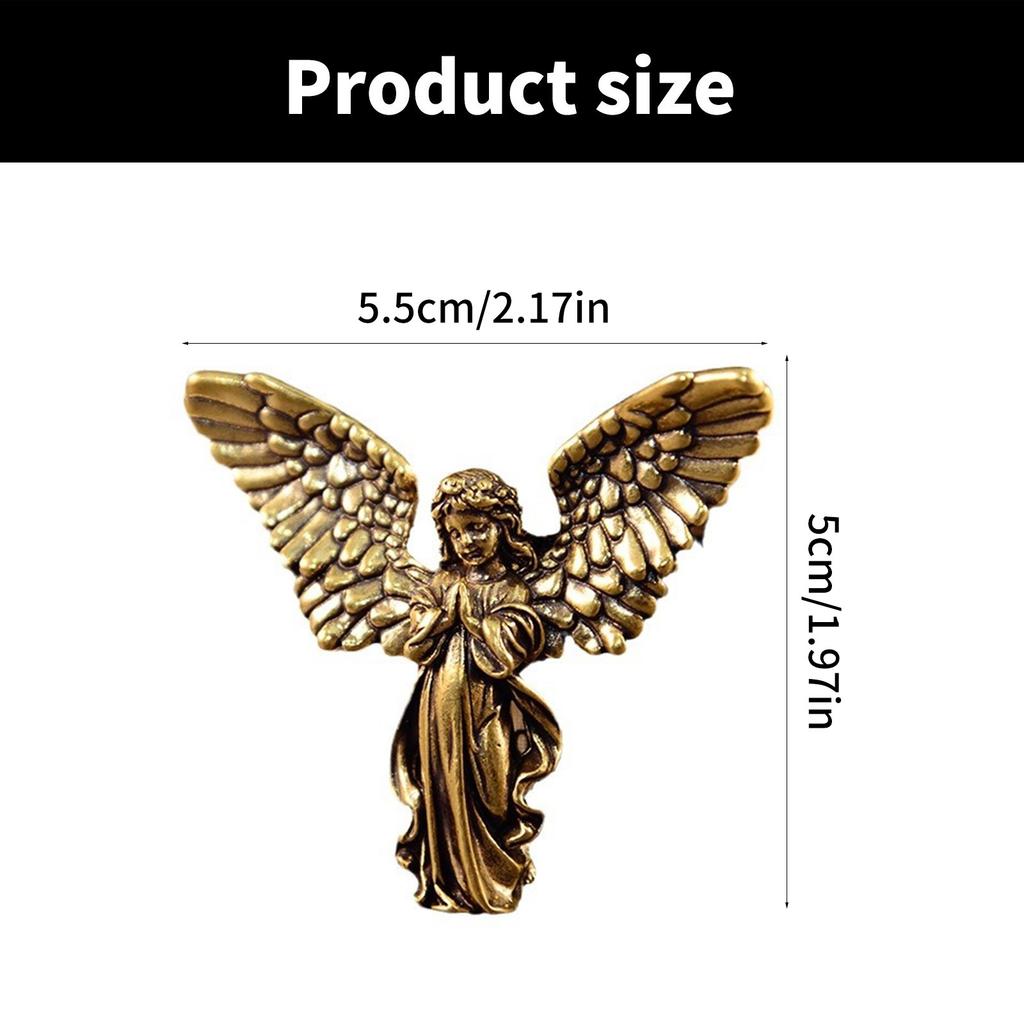 Vynikající mosazná soška anděla dodává každému prostoru nádech sofistikovanosti svými složitými detaily. Mosazná ozdoba