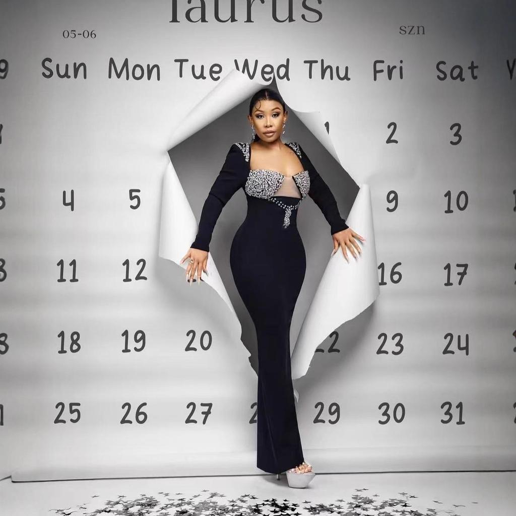 European & American Rhinestone Inlaid Stand-up Collar Bandage Evening Dress, 2025 Luxury Style.