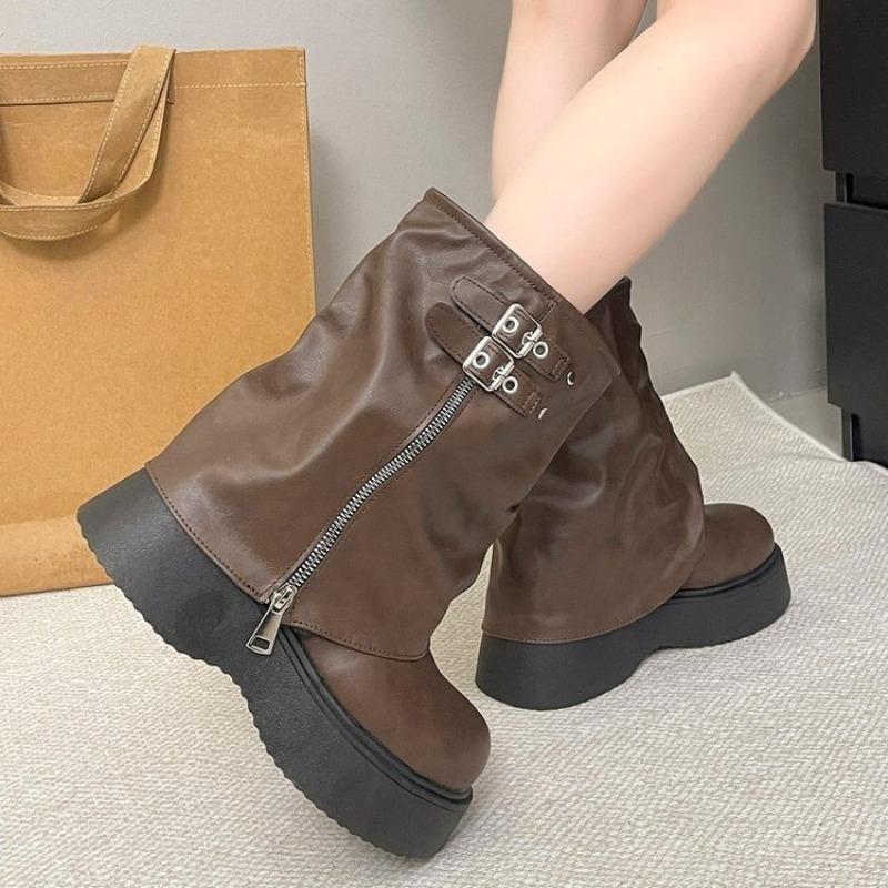 Anti-slip Shoes with Thick Soles and Elevated Heels. Women's New Style Boots. Short Boots.