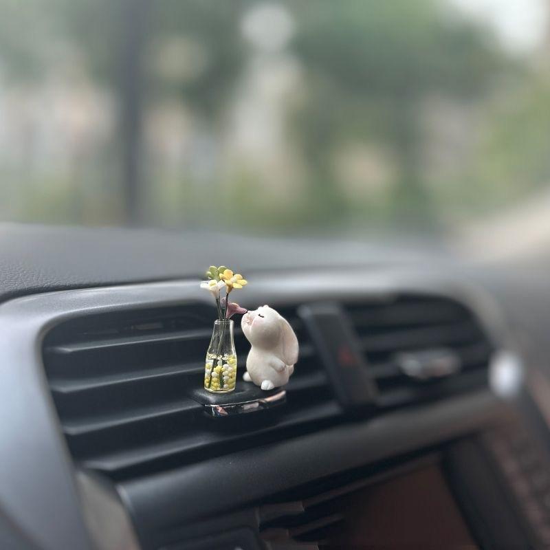 Cute Car Interior Decoration 2Pcs Rabbit Flower Vase Ornament Non-slip Center Console Decor for Drivers