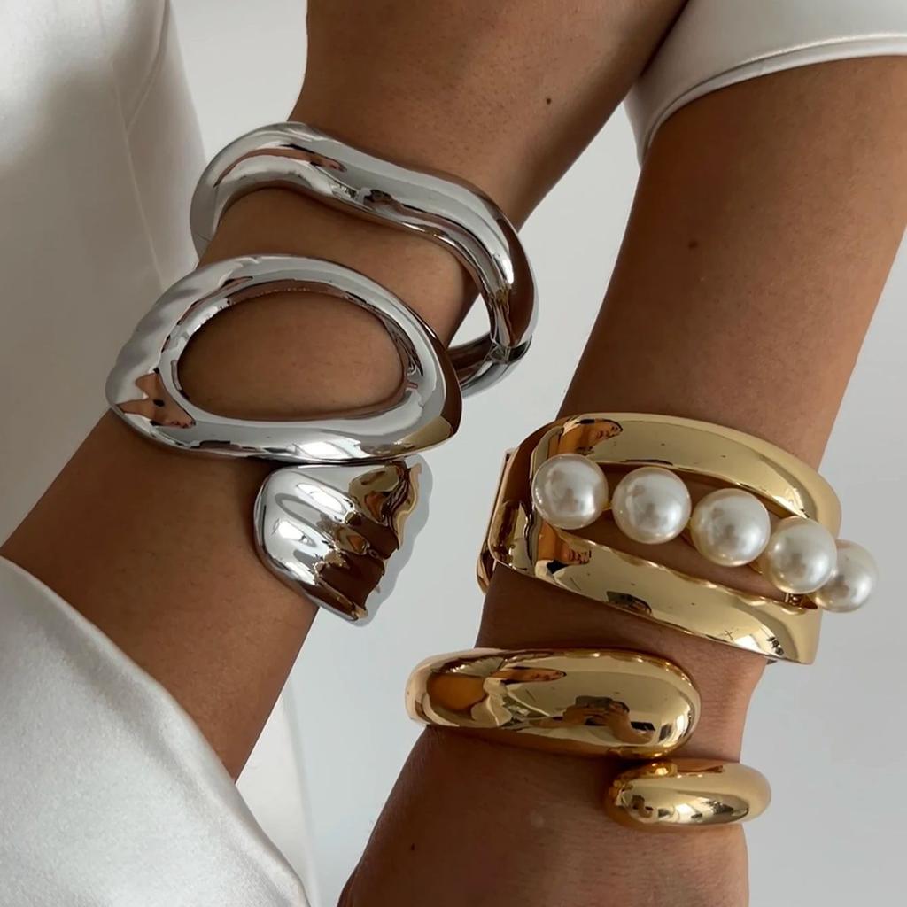 SHIXIN Design Geometrische Waterdruppel Kleur Goud Brede Veer Armbanden voor Vrouwen Elegante Imitatie Parel Manchet Armbanden Nieuwe Sieraden