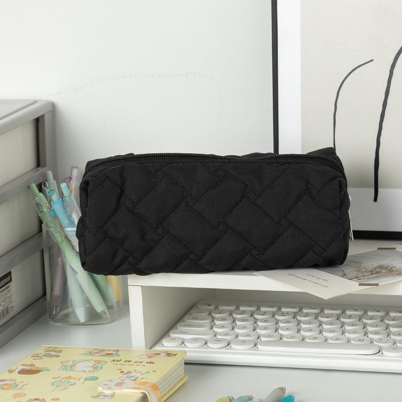 

Quilted Geometric Pattern Large-capacity Student Stationery Bag Pencil Case Solid Color Stationery Simple Storage Bag Stationery Box New