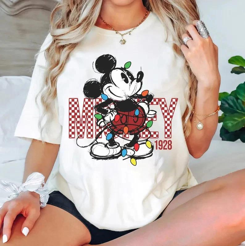 Mickey And Friends Christmas Lights Tshirt Unisex S