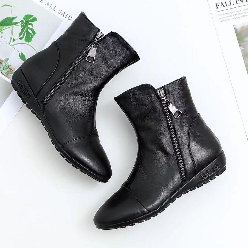 Autumn and winter flat-soled short boots women's boots soft-soled soft-faced side zipper medium mother shoes cotton boots velvet