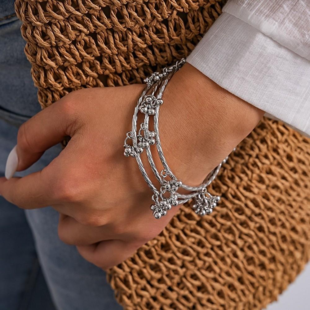 3 Pcs/set Metal Twisted Bangle Bracelet Tiny Bead Bell Boho Bangle Set Punk Accessories
