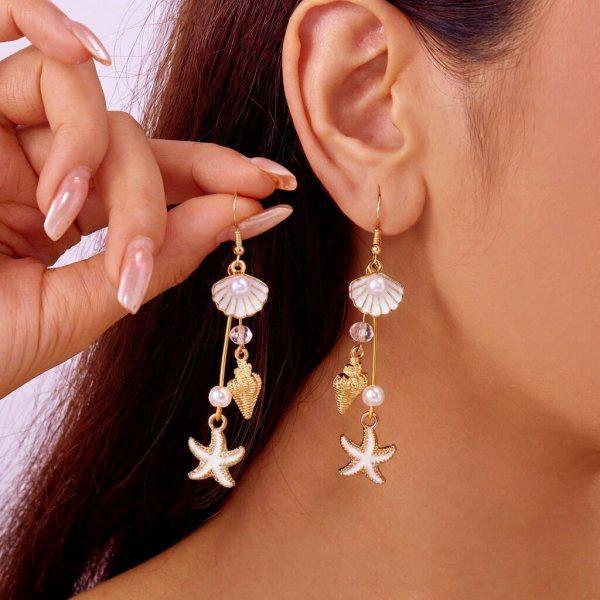 Exquisite Boucles d'Oreilles à Pompons Coquillage & Étoile de Mer pour Femmes – Polyvalentes, Style Bord de Mer de Niche