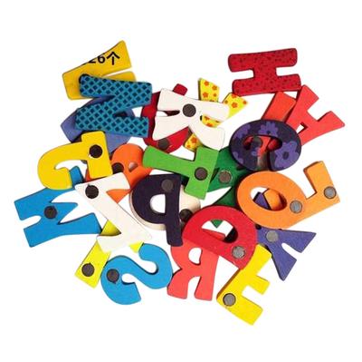 26 Buchstaben Holz Cartoon Kühlschrankmagnet Kind Baby Lernspielzeug
