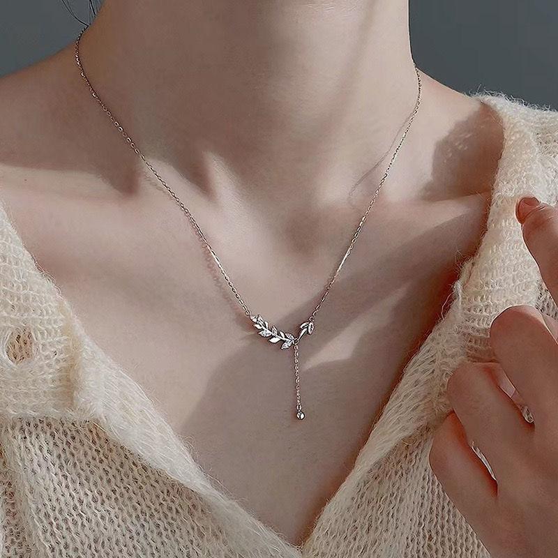 Sui Ping An Tassel Wheat Sui Necklace Women's Light Luxury Fashion Niche Design Sense Clavicle Chain Gift