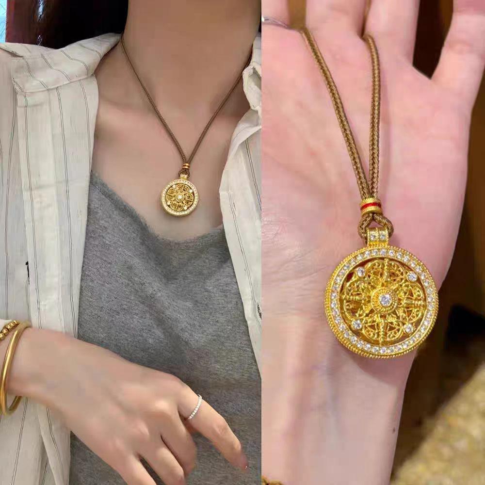 Vietnamese Gold Compass Pendant Necklace for Women - National Trend Style, Versatile Fortune Disc Sweater Chain