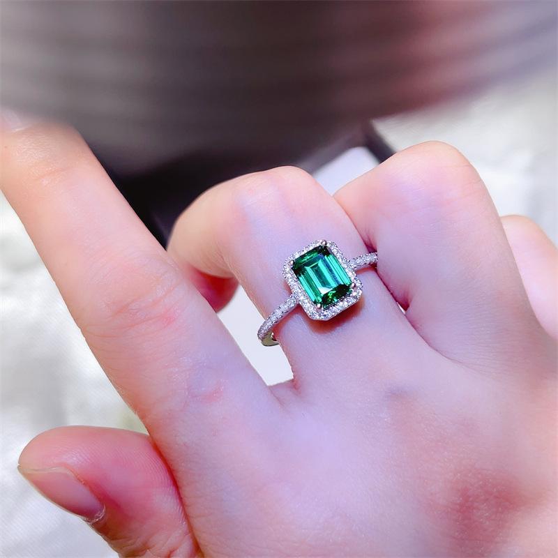 Cultured Emerald Women s Ring, Pendant & Earring Set - Classic and Fashionable Three-Piece Jewelry Set
