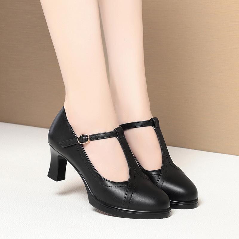 One-word Buckle Single Shoes Women's Summer New Thick Heel Model Catwalk Shoes Commuter Waterproof Table Leather Shoes Black