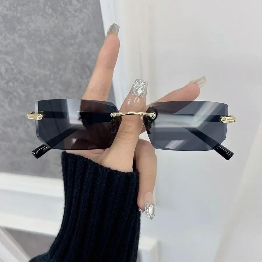 Square Sunglasses Women Men Classic Vintage Fashion Personality Glasses Stylish Casual Minimalist Oculos UV Protection