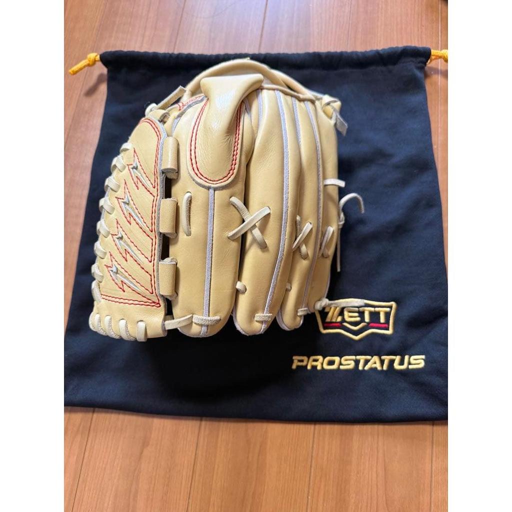 Used Super limited ZETT PROSTATUS Senga model using professionally supplied leather