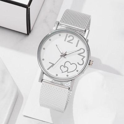 Dames Mode Eenvoudige Hartvormige Horlogeband Pin Gesp Damesklok Quartz Horloge